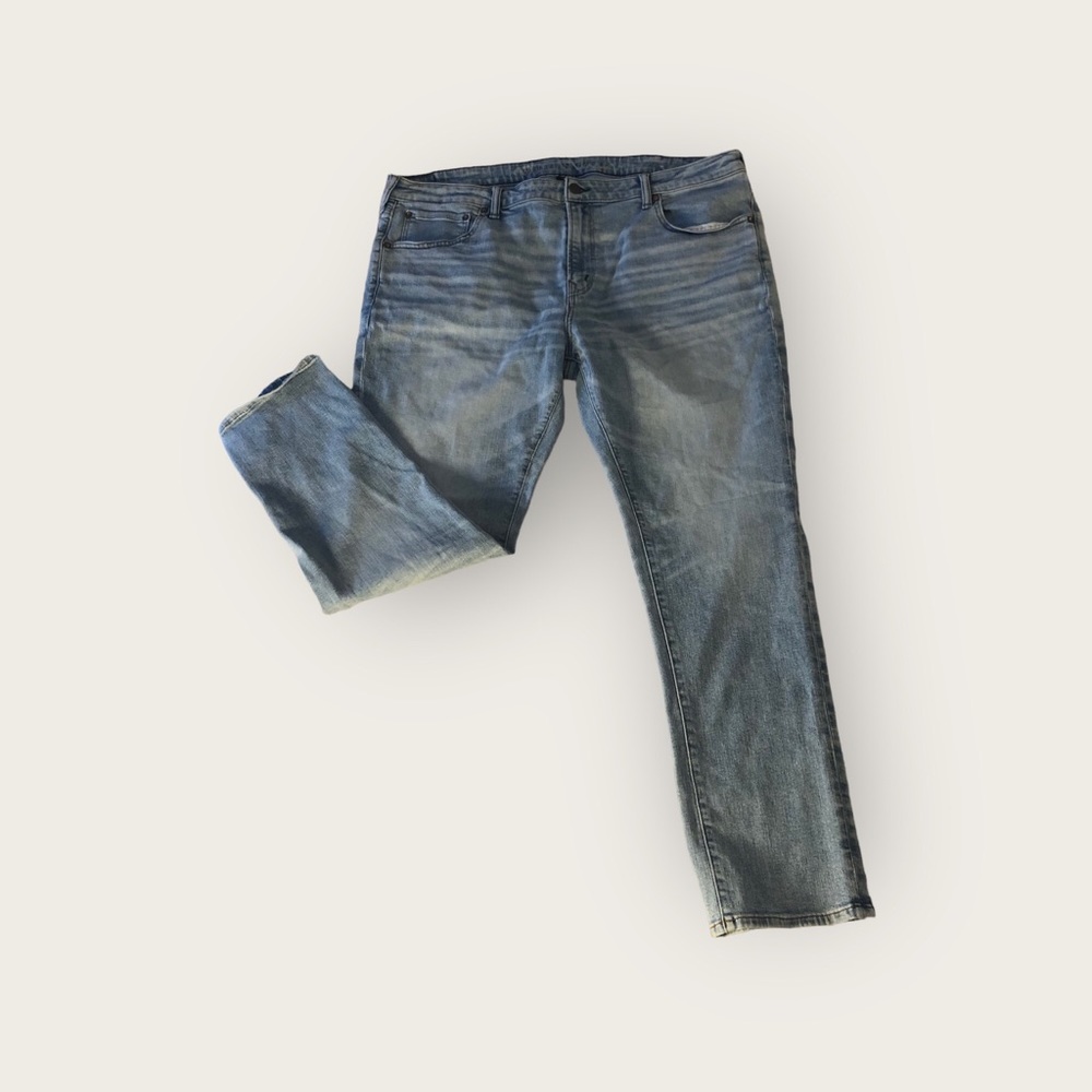 American eagle AirFlex temperature tech size 44 x 32 jeans